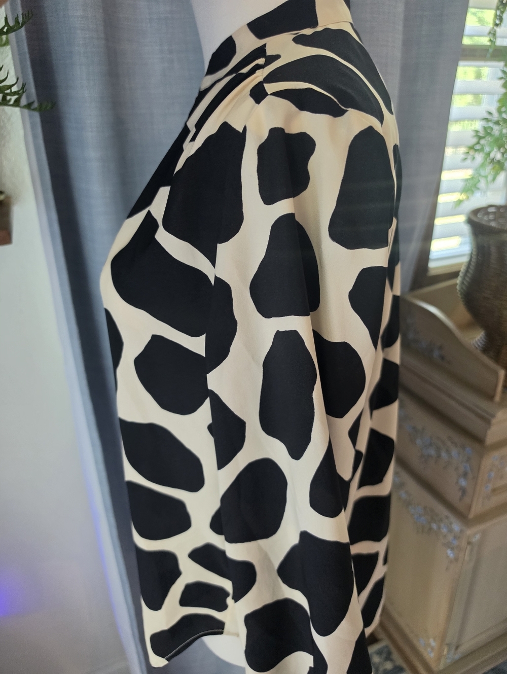 Ann Taylor Blouse - Picture 5 of 5
